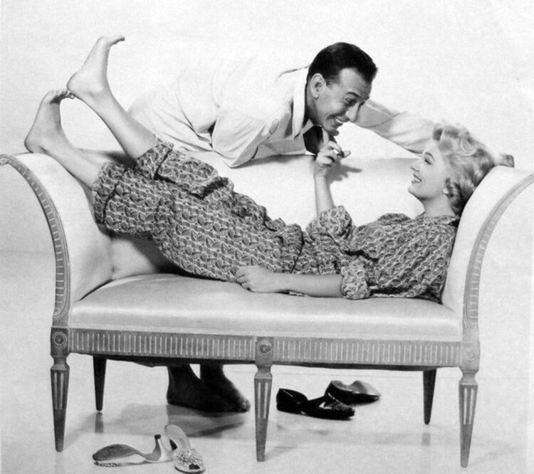 gena rowlands feet 4