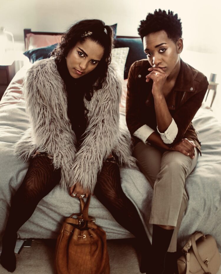 genesis lynea feet 6 scaled