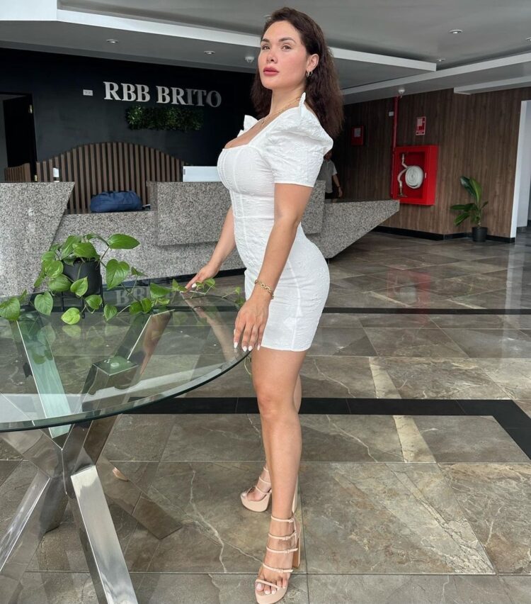 genesis tapia feet 6