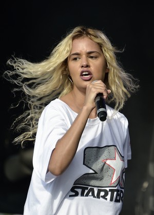 genesis yasmine mohanraj feet 3