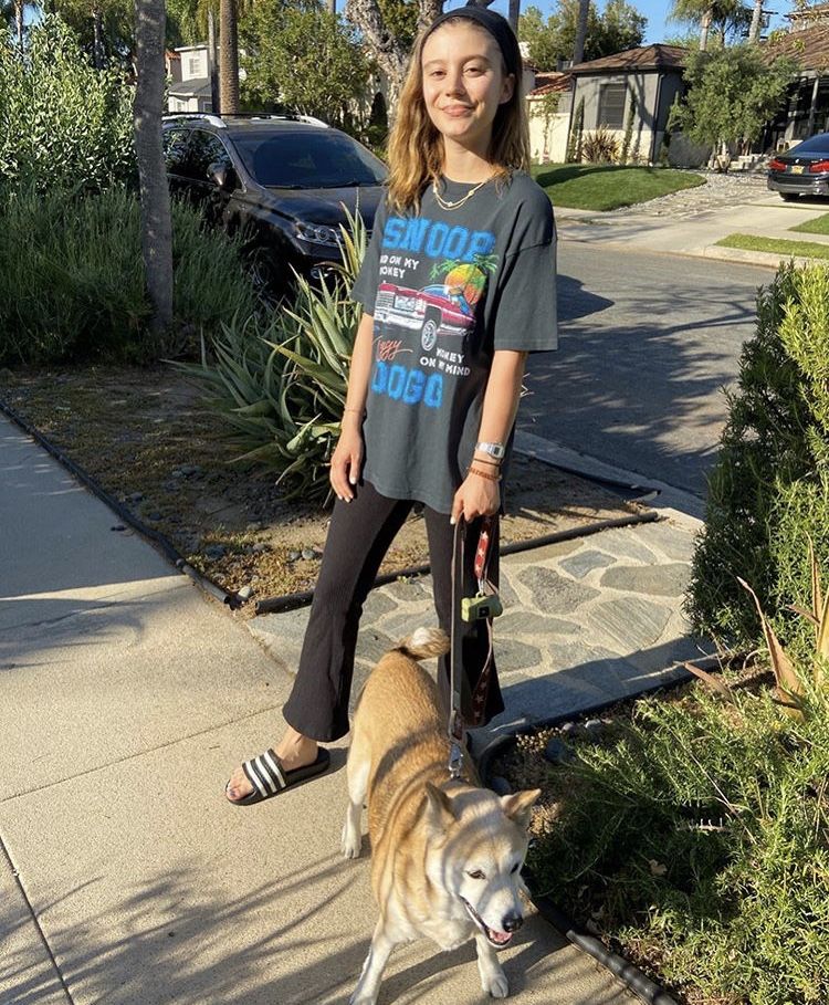 genevieve hannelius feet 3