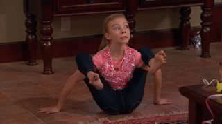 genevieve hannelius feet 5