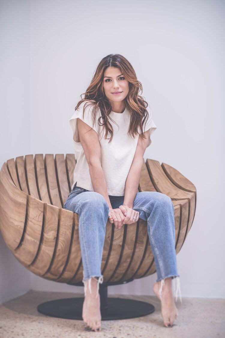 genevieve padalecki feet 3