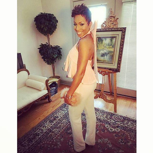 genise shelton feet 5