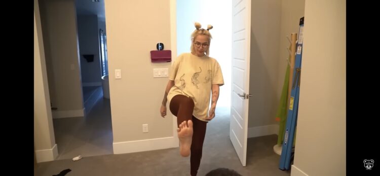 geo antoinette feet 2