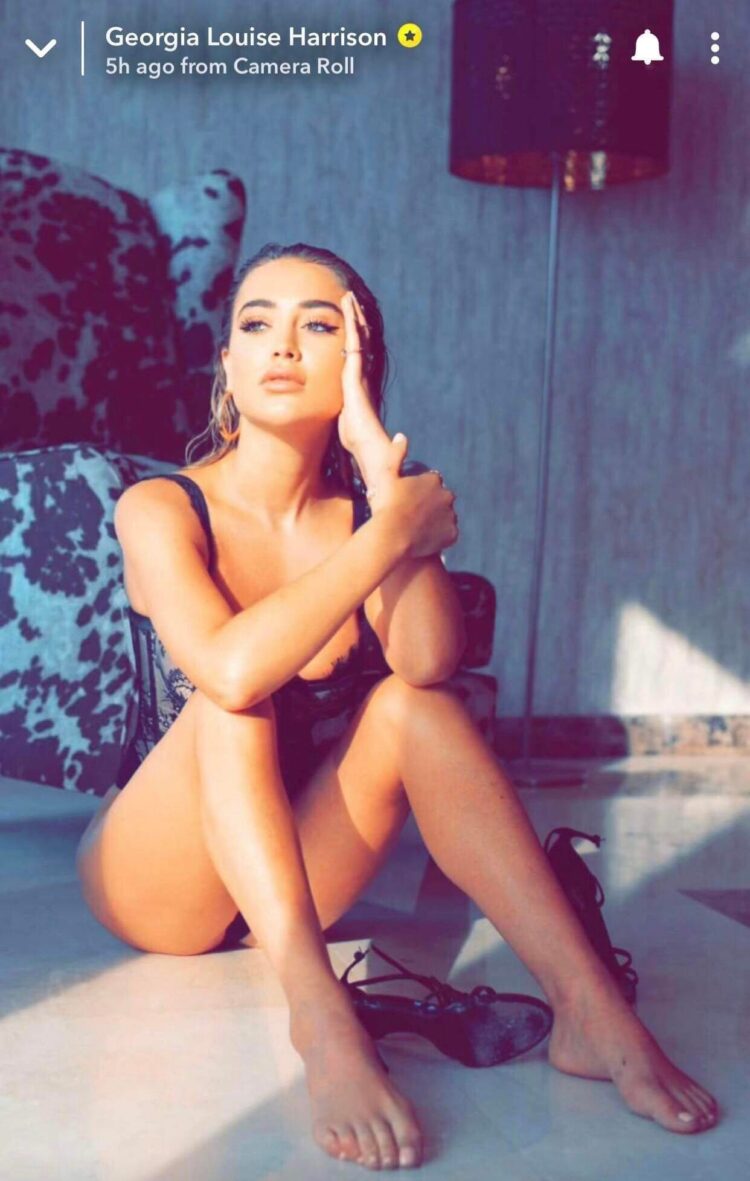 georgia harrison feet 6