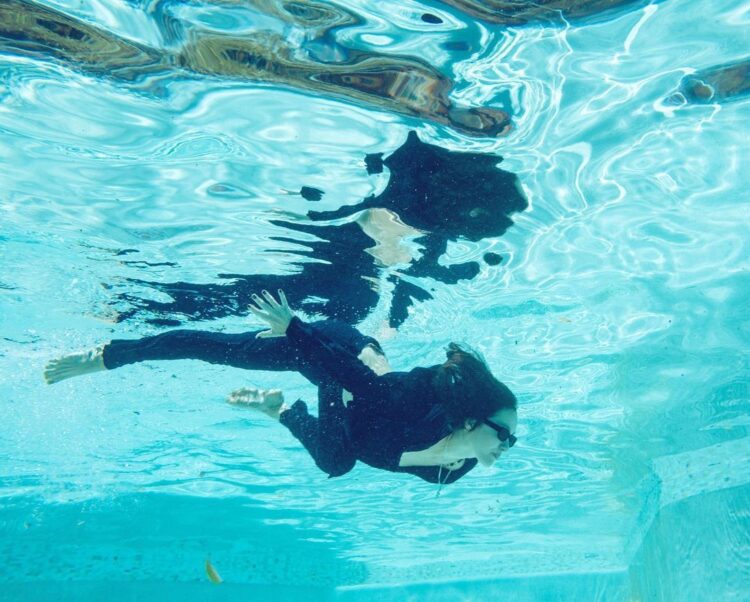 georgia may somary feet 6