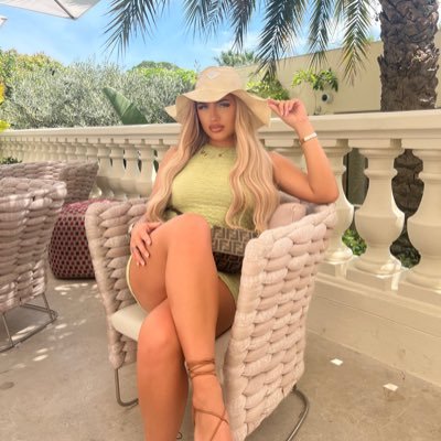 georgia portogallo feet 3