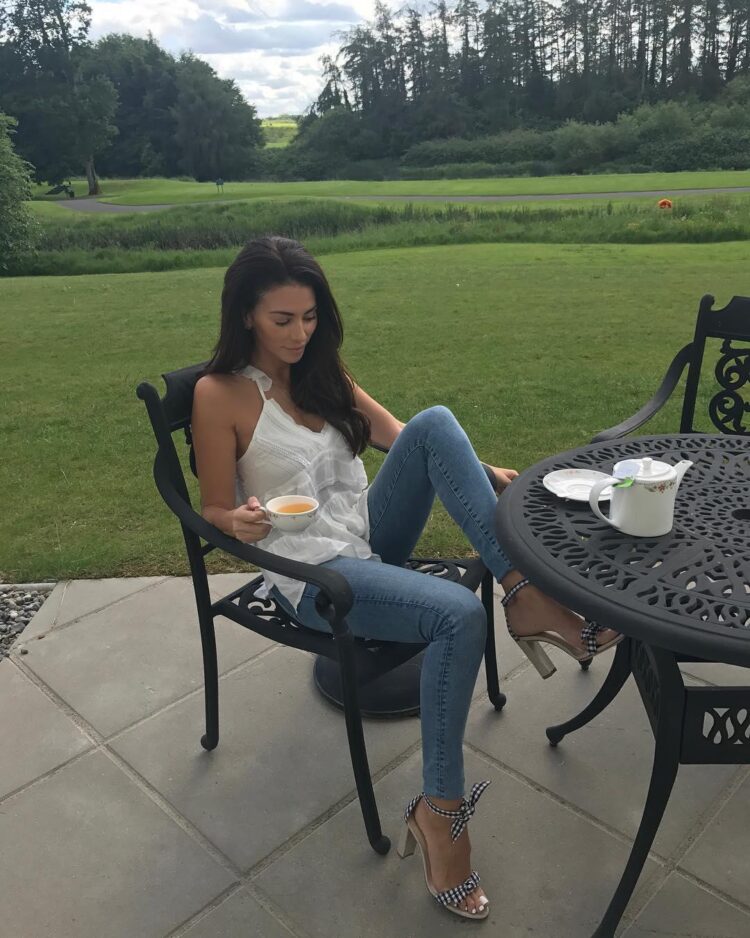 Georgia Salpa Feet