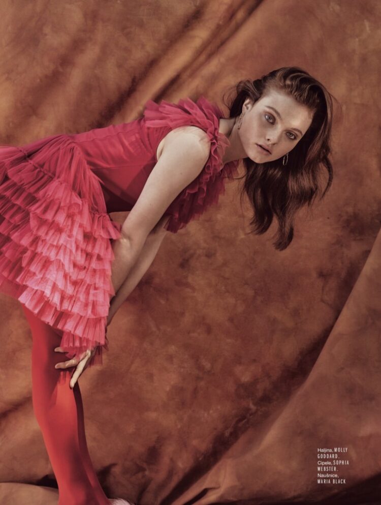 georgie hobday feet 1