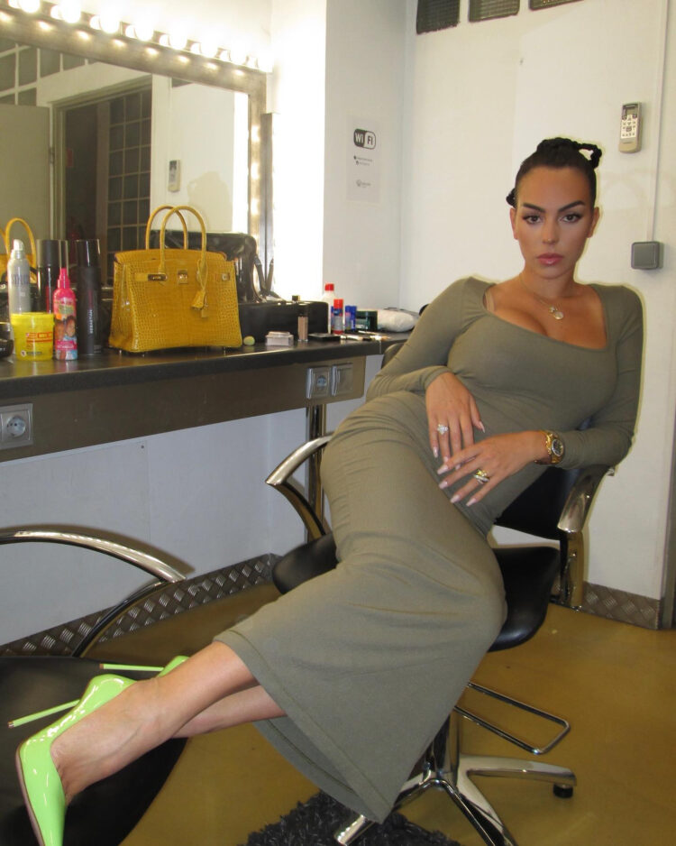 georgina hannay feet 6