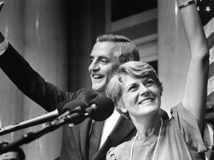 geraldine ferraro feet 3