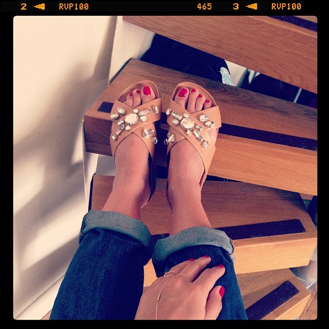 geraldine nakache feet 5