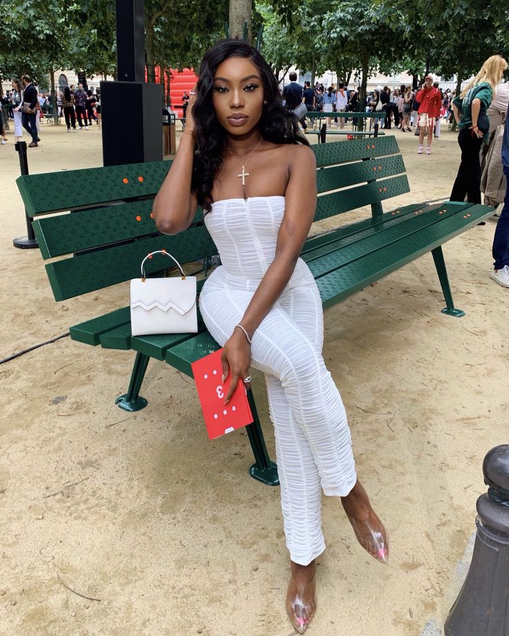 gershona annor feet 1