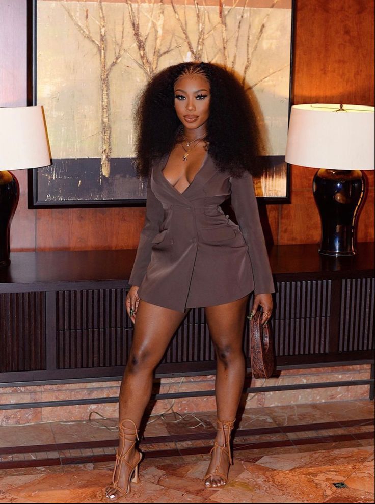 gershona annor feet 2