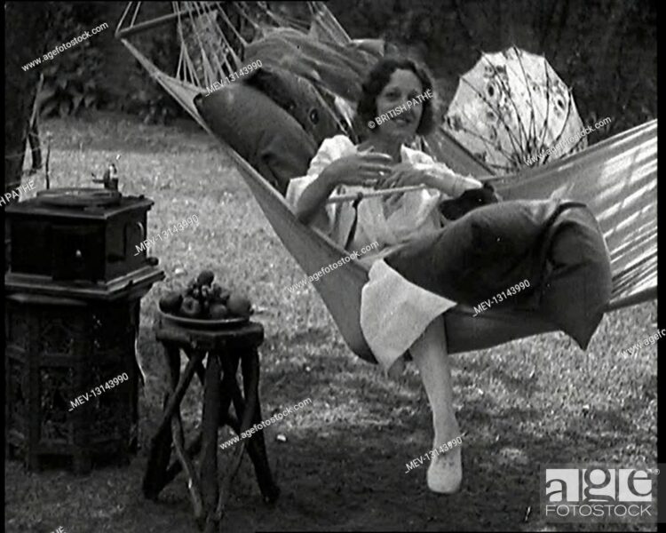 gertrude lawrence feet 5