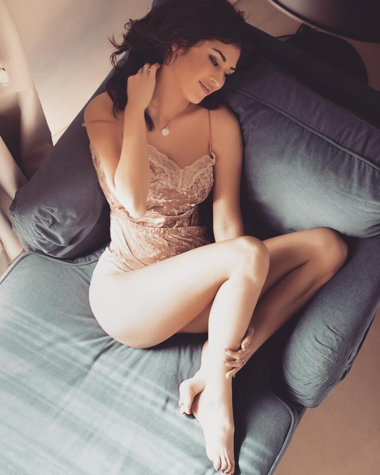 giada pezzaioli feet 1