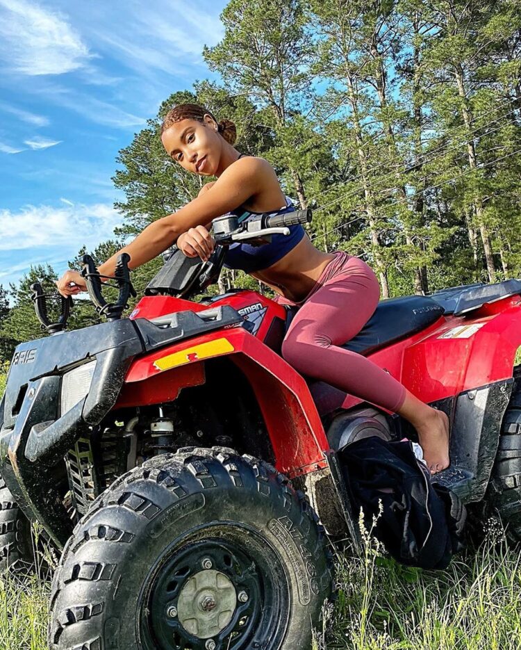 giah hardeman feet 6