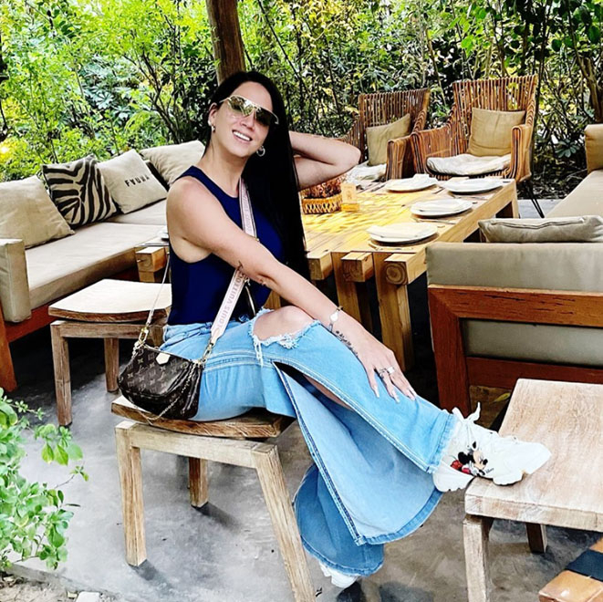 gianella marquina klug feet 3