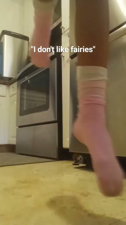 gianna antico feet 1