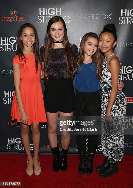 giavanna semiao feet