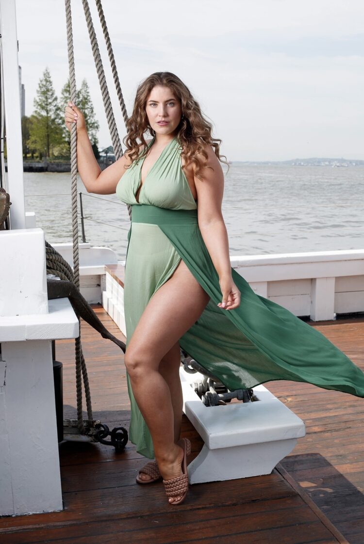 gigi robinson feet 2