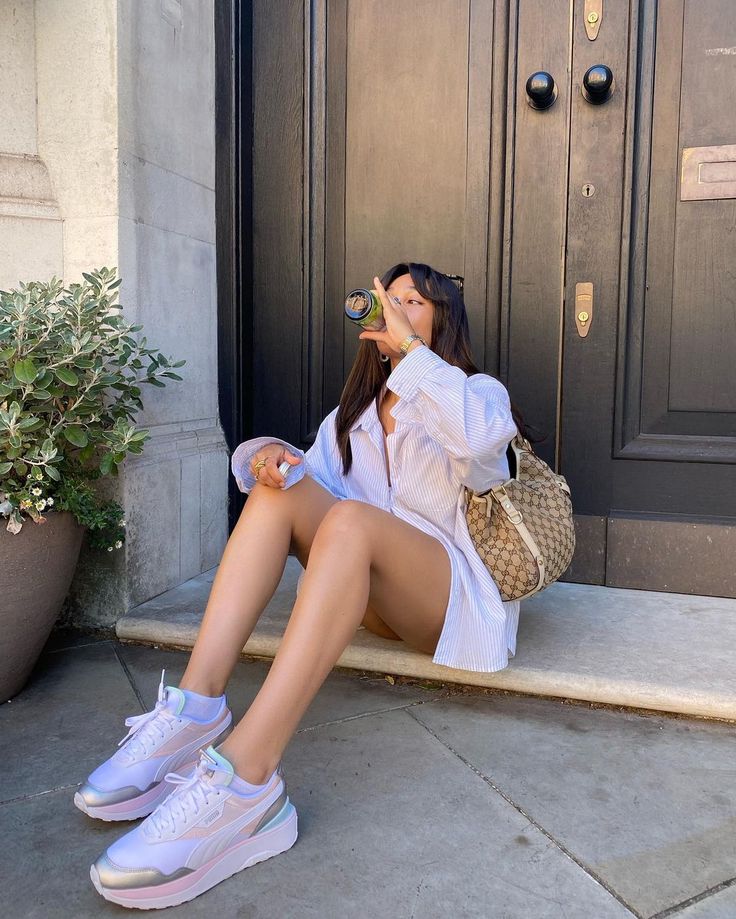 gigi vassallo feet 2