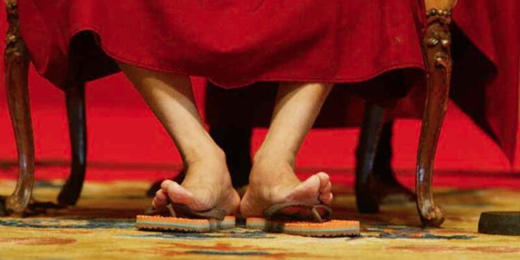 gillian bower feet 4