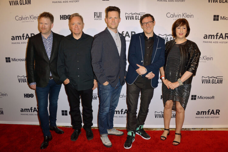 gillian gilbert feet