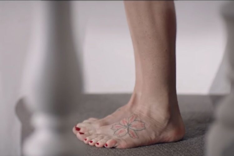 gin wigmore feet 2