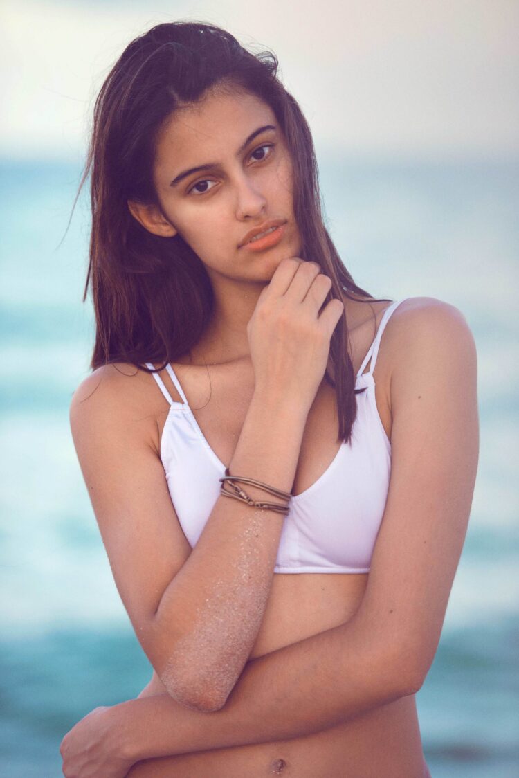 gina cosette feet 3 scaled