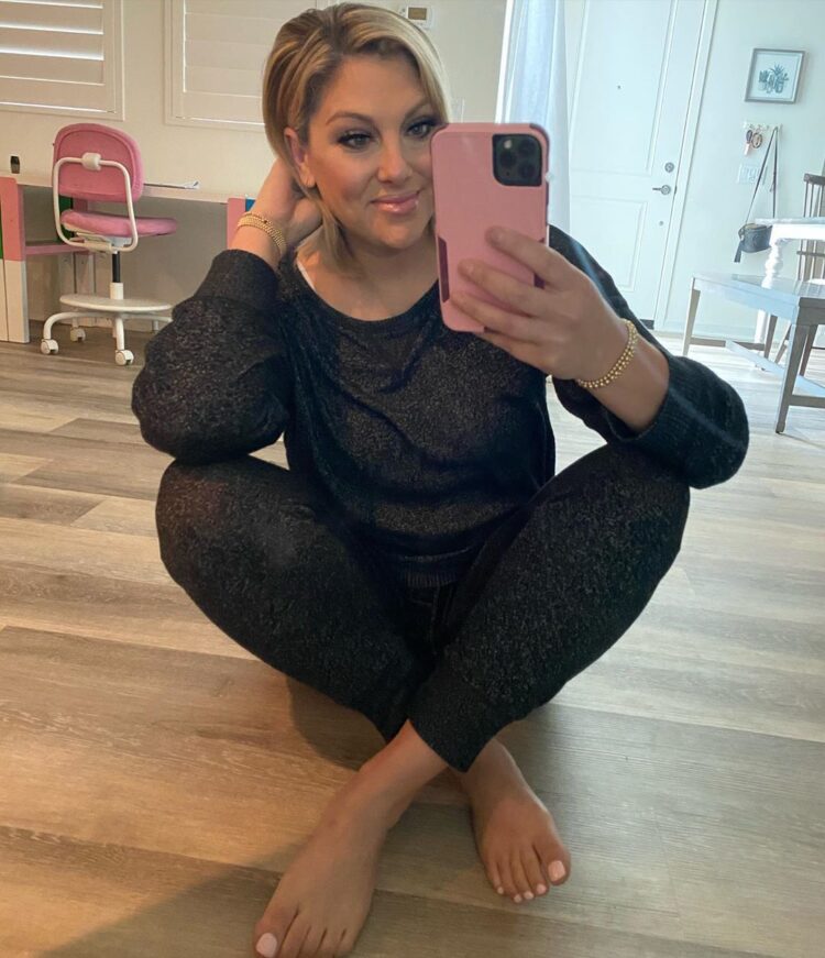 gina kirschenheiter feet 1