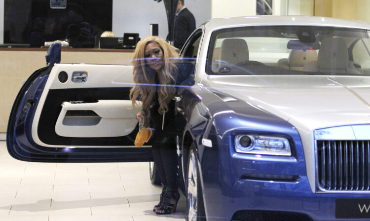 gina rio feet 6 scaled