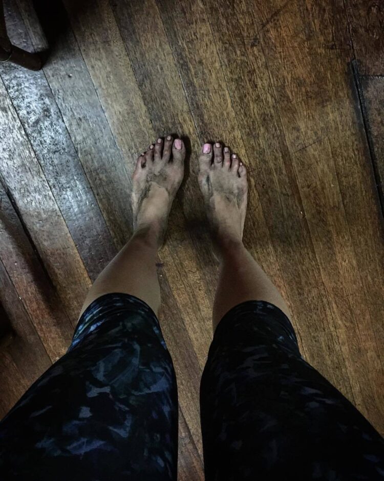 ginger conejero feet