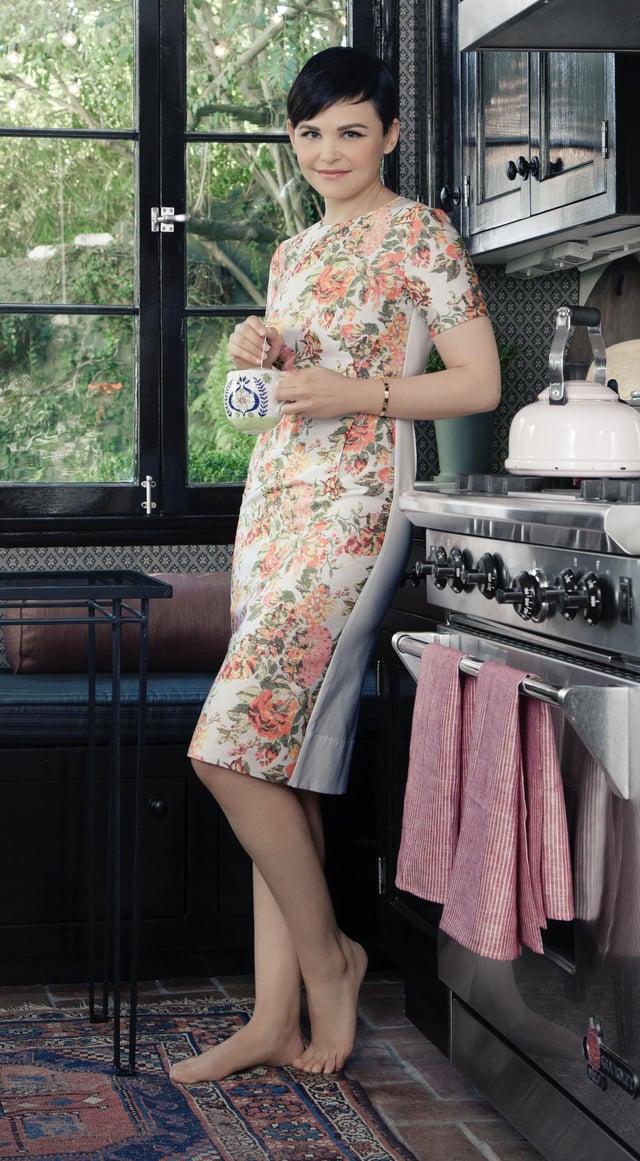 ginnifer goodwin feet 4