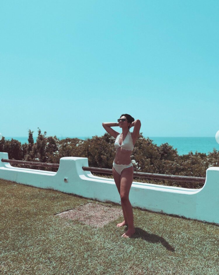 giordana angi feet 4