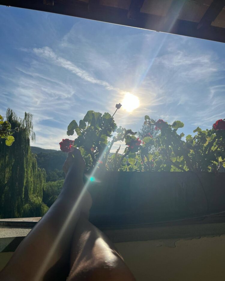 giordana angi feet 6