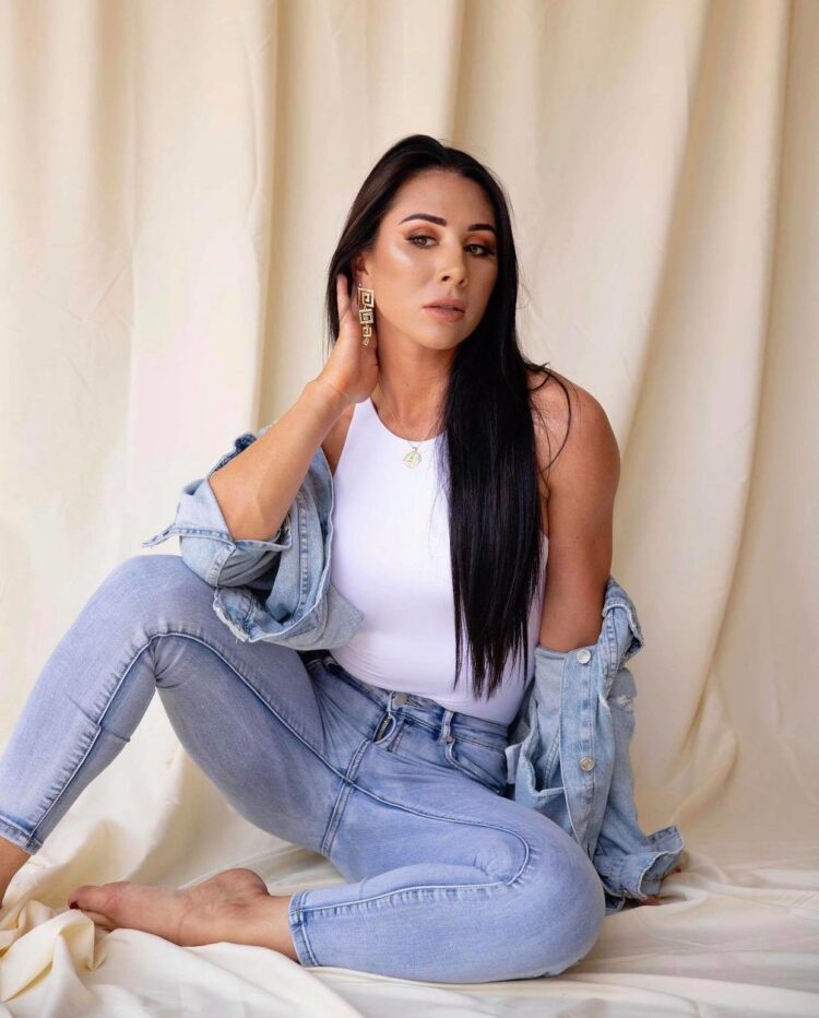 giorgia piscina feet 1