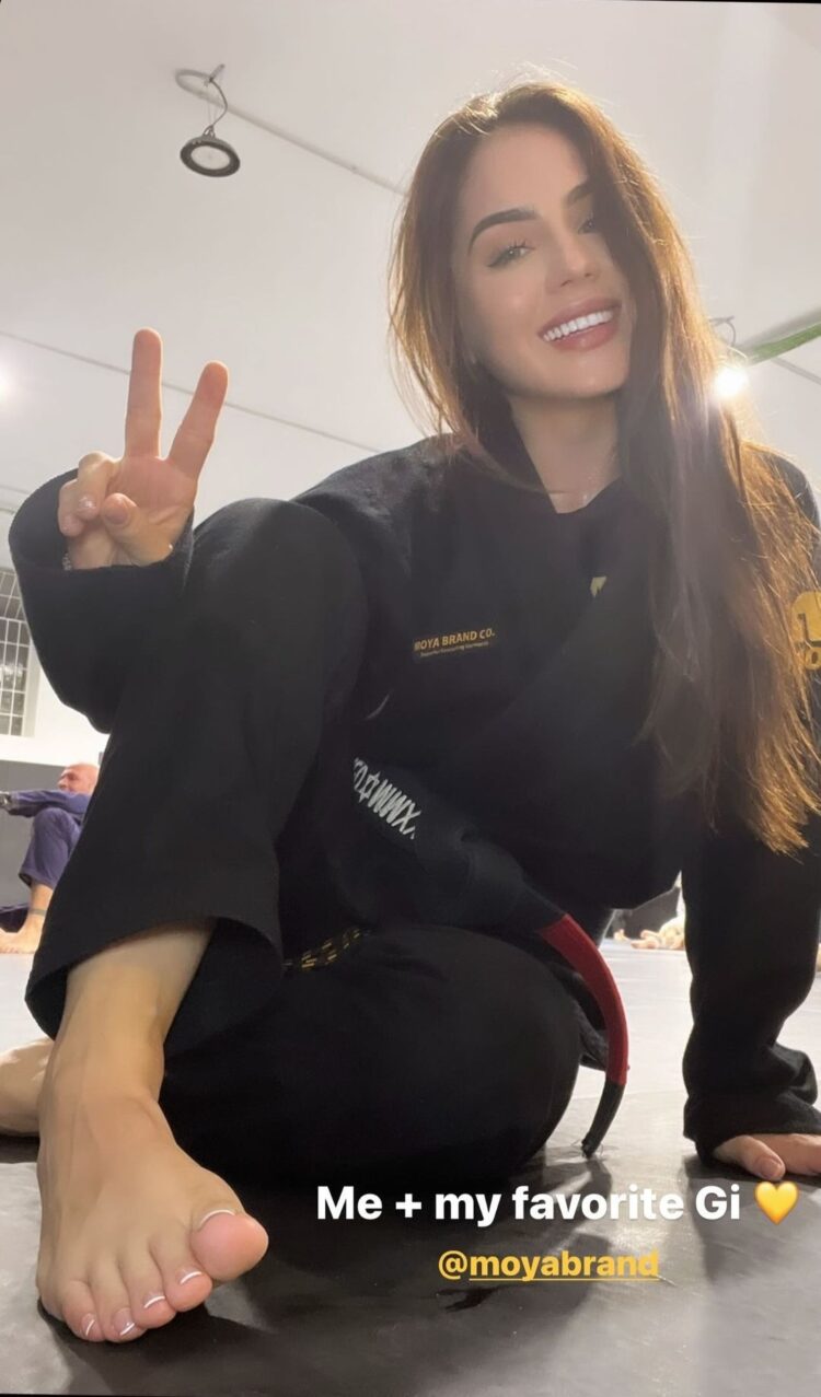 giovanna eburneo feet