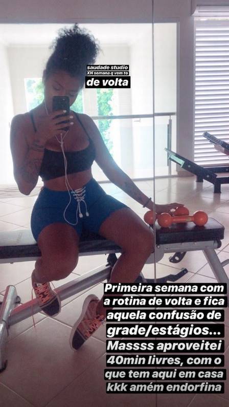 giovanna jacobina feet 6