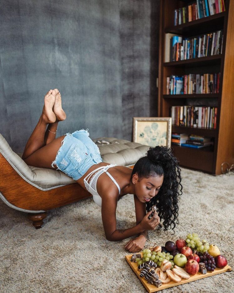 giovanna jacobina feet