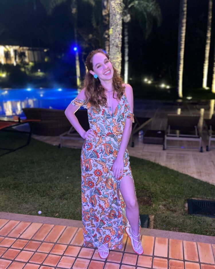 giovanna rangel feet 3