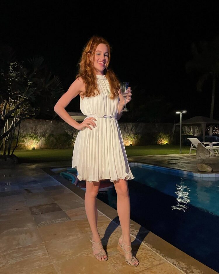 giovanna rangel feet 6