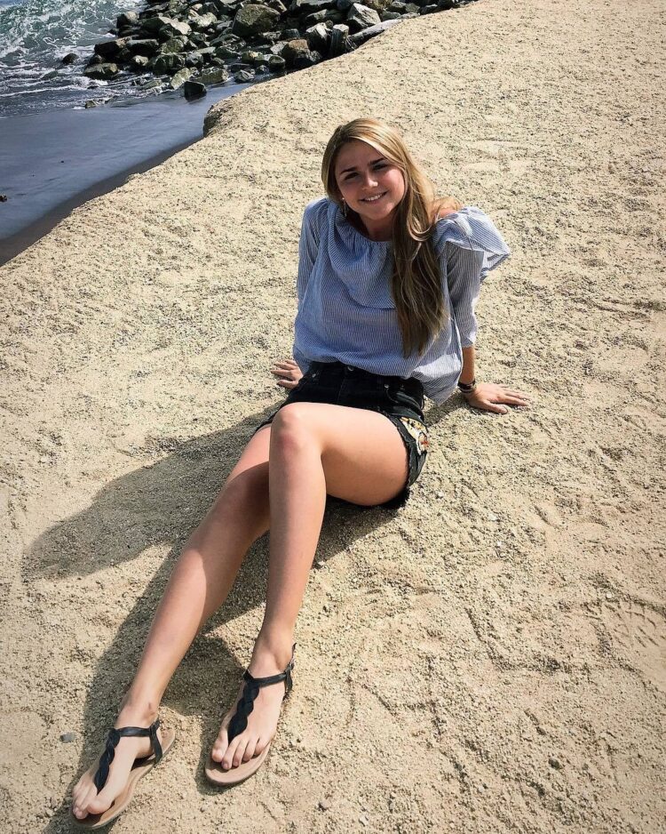 giovanna reynaud feet 1