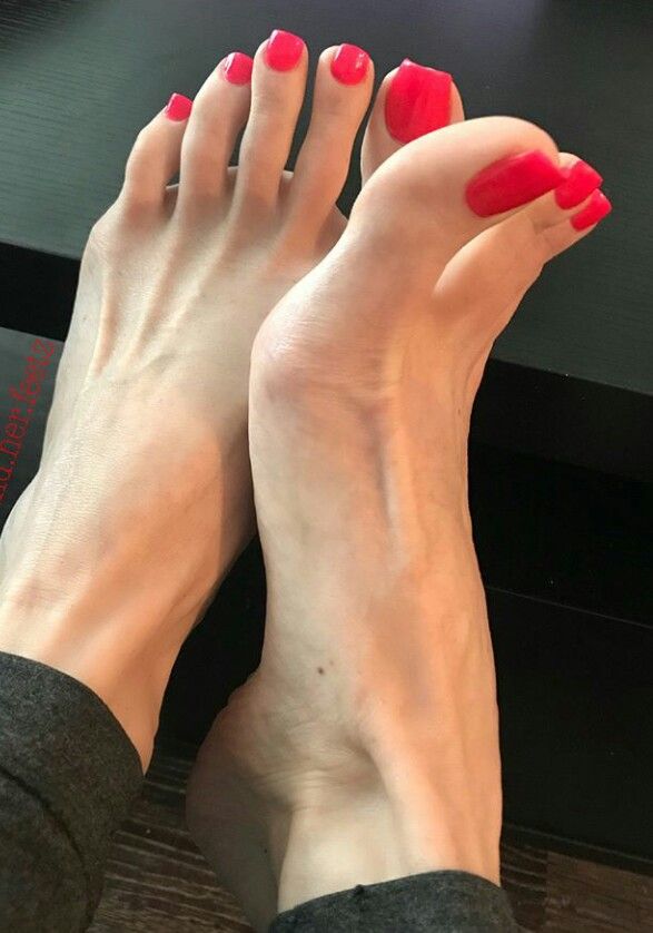 girl in red feet 6
