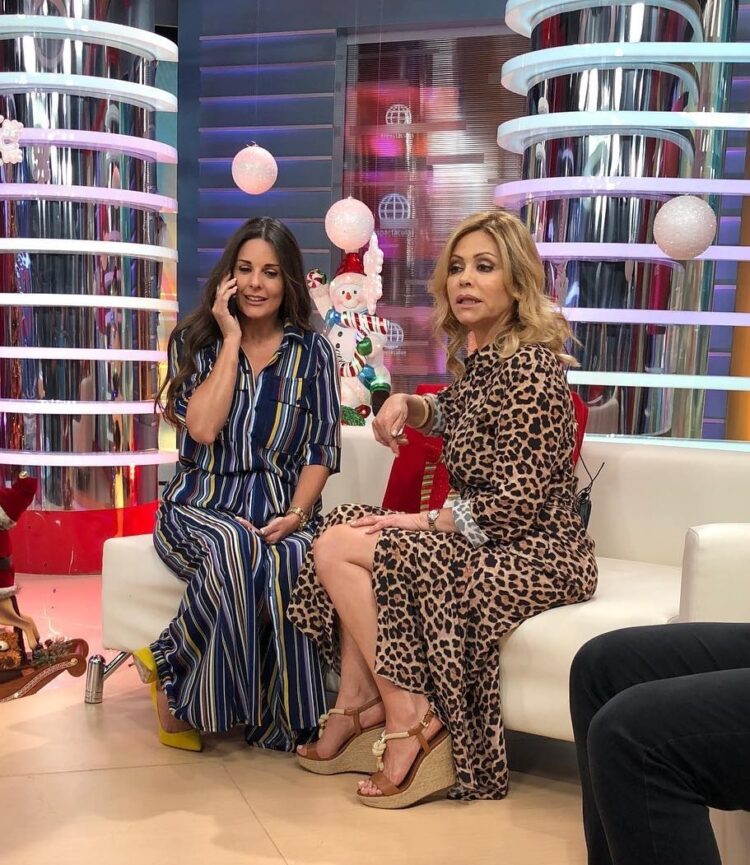 gisela valcarcel feet 3