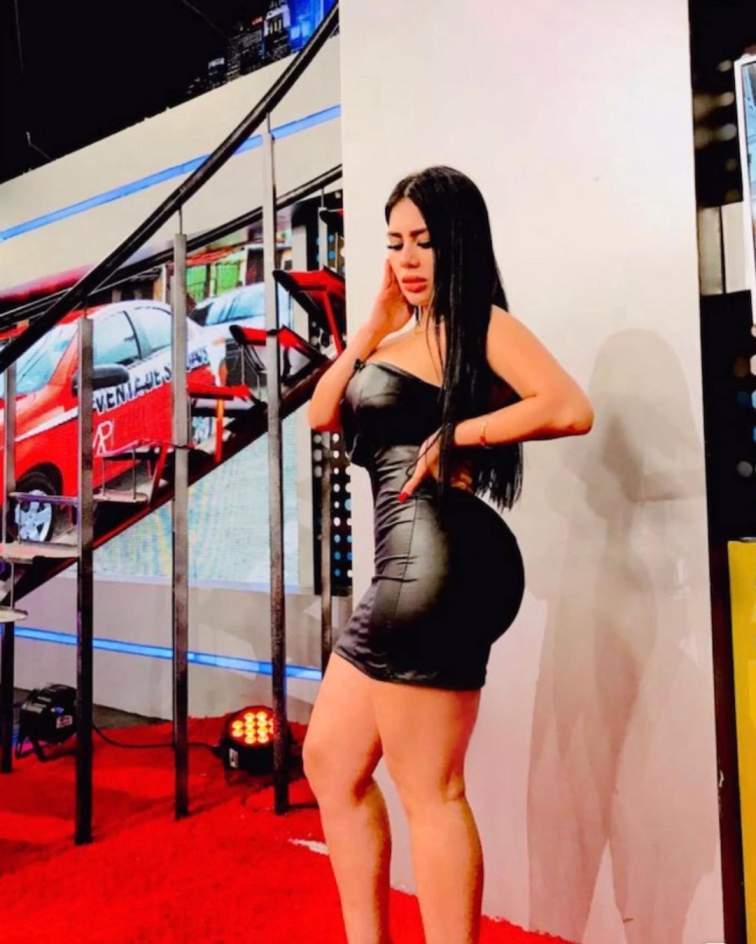 gisselle sampayo feet 3