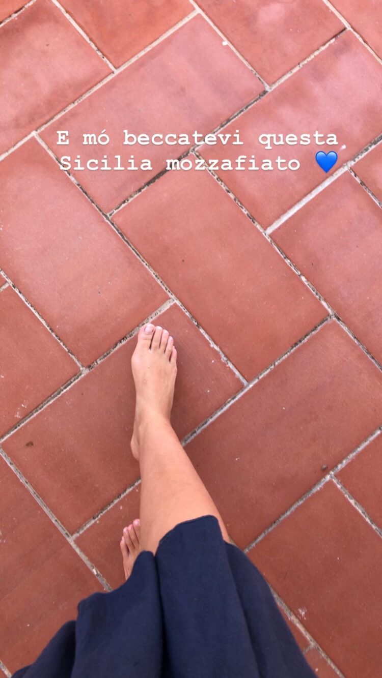 giulia arena feet 3