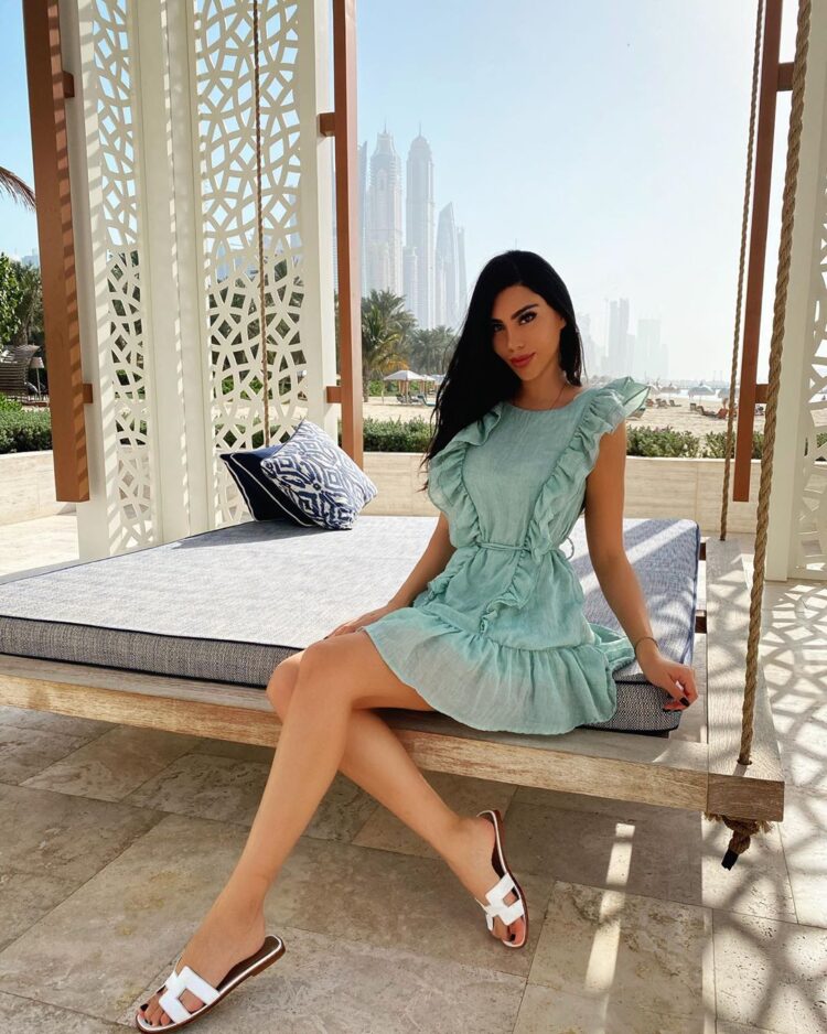 giuliana valenzuela feet