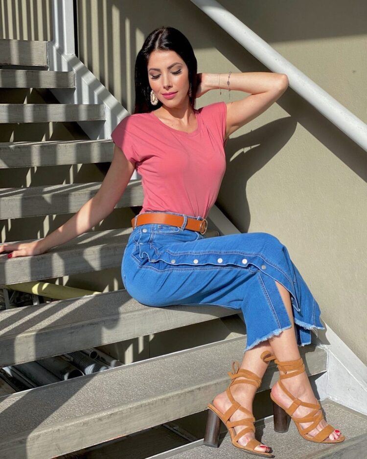 gizel mobayed feet 6